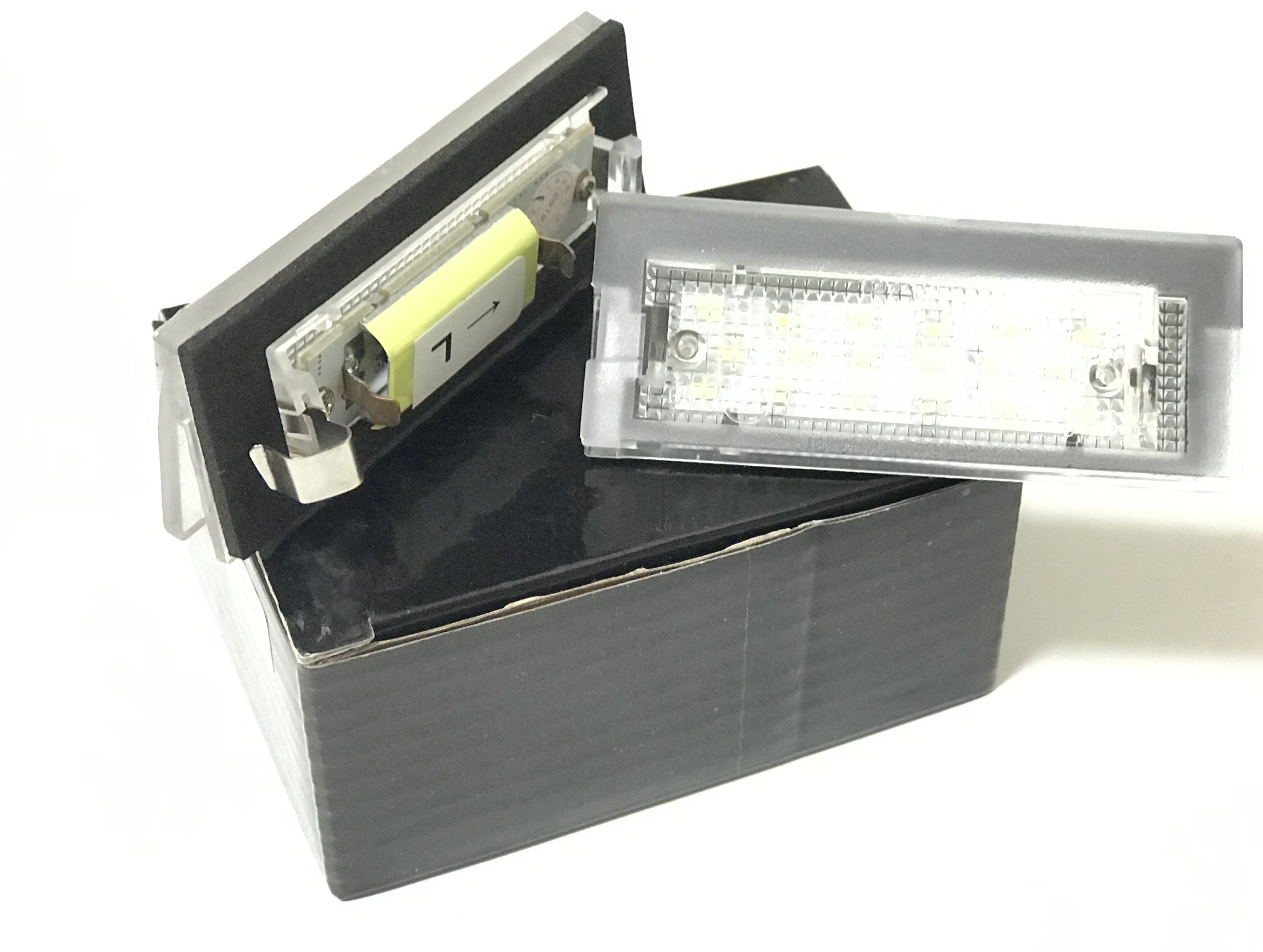 E39 touring LED numerių apšvietimas